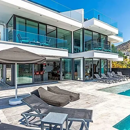 Sleeps 10 Pool Air Con Wifi 빌라 칼칸