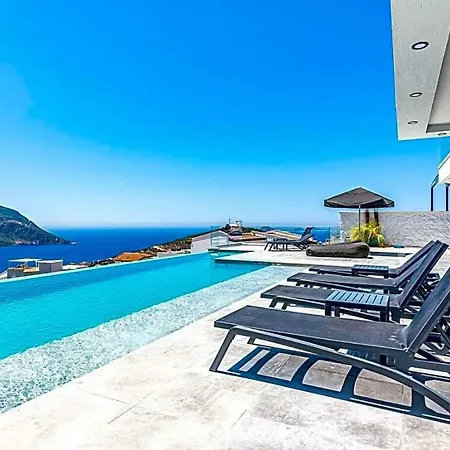 Sleeps 10 Pool Air Con Wifi 빌라